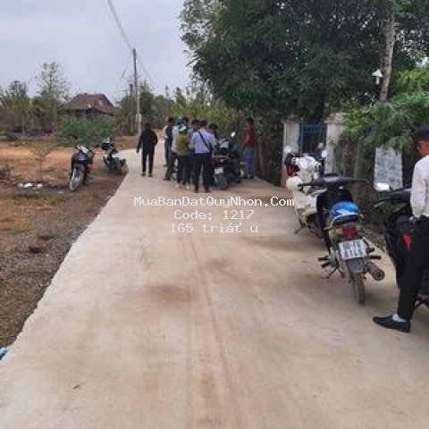 Bán 2lô đất liền kề cách tt bình dương 2km,sổ hồng