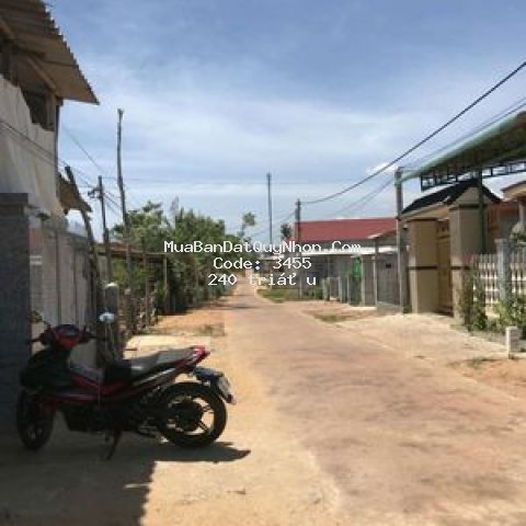 Bán đất gần công ty may  hoài hương lh
