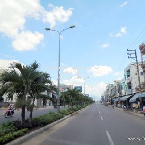 Bán lô đất ở có dt 122m2, gần ngã 3 diêu trì