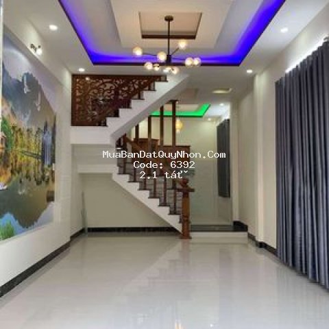 Bán nhà 1 trệt 2 lầu hẻm cạn giá rẻ