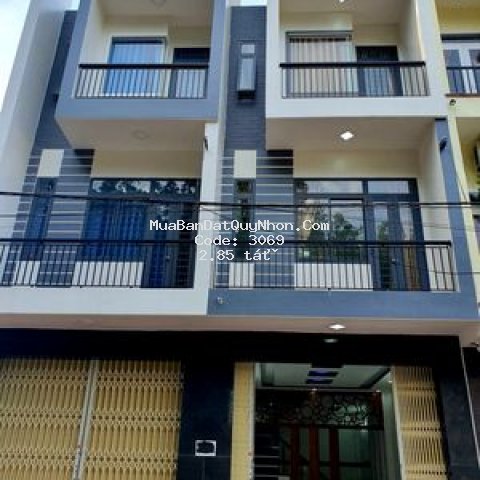 Bán nhà dường d11 khu hưng thịnh