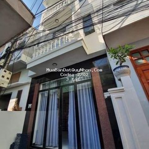 Bán nhà hẻm biên cương