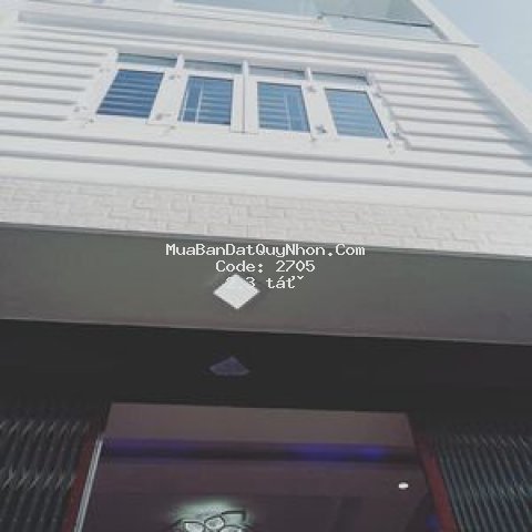 Bán nhà hẻm rộng cạn đường trạng quỳnh