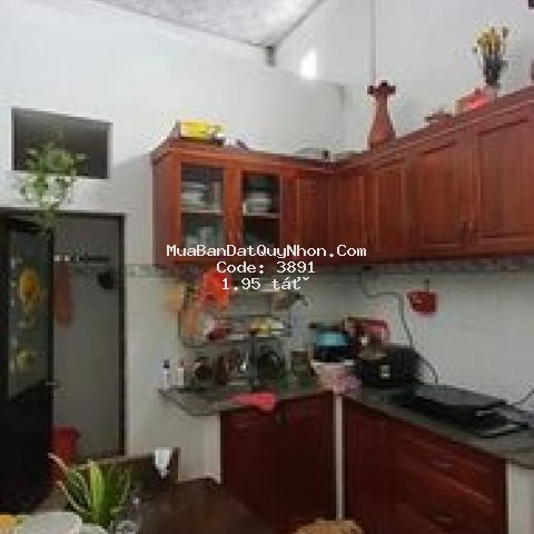 Bán nhà hẻm tháp đôi