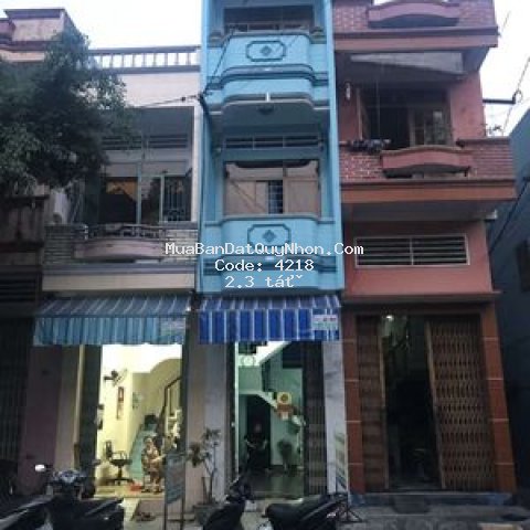Bán nhà mặt tiền chính chủ