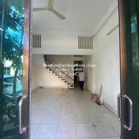 Bán nhà mặt tiền lý tự trọng 129m2 gần biên