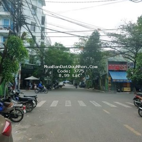 Bán nhà mặt tiền tp biển quy nhơn, 8 phòng ngủ