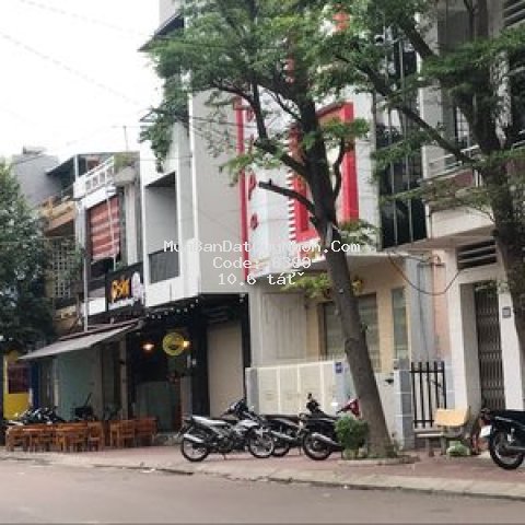 Bán nhà mt siêu vippp