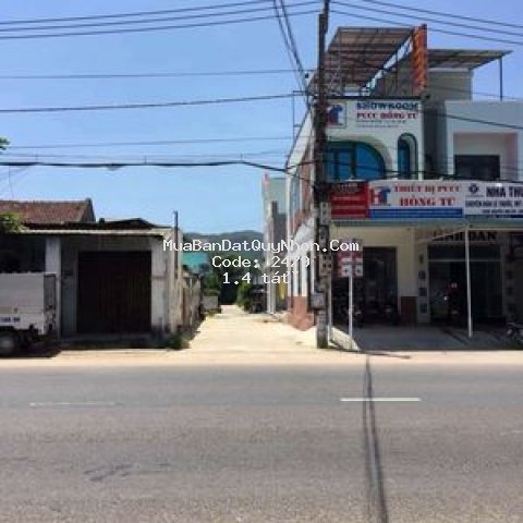 Bán nhà trệt 1 lầu, cách ql1 10m, hẻm 5m. Bán nhà trệt 1 lầu, cách ql1 10m, hẻm 5m.