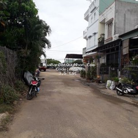 Cần bán nhà kho, xưởng công ty rộng mới xây xong.
