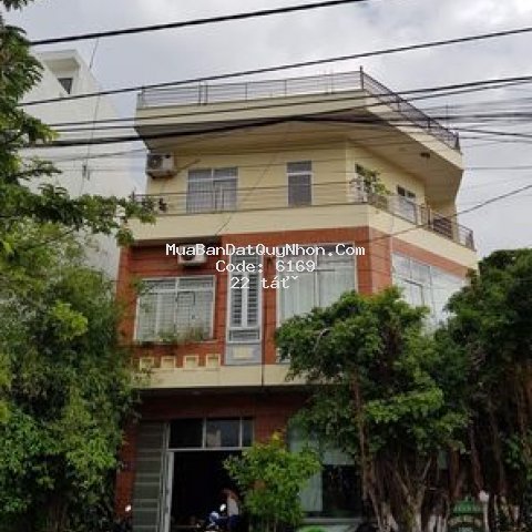 Căn góc 2 mặt tiền đường lớn sát bờ sông