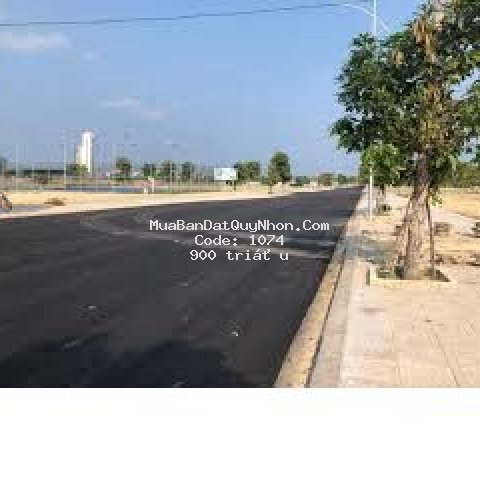 đất biển. mặt tiền gần công viên, trường học. 80m2