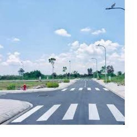 đất đường 6m đối diện công viên_kinh doanh tốt