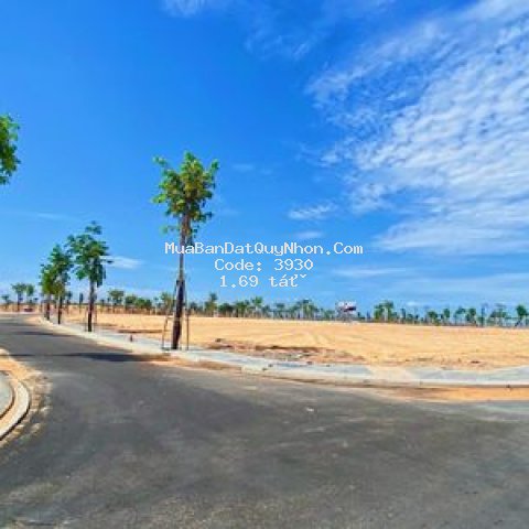 đất nh cách biển 200m, thổ cư 100%, 1ty6