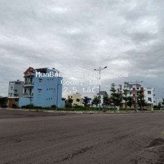 đất thành phố qui nhơn 100m² 5x20