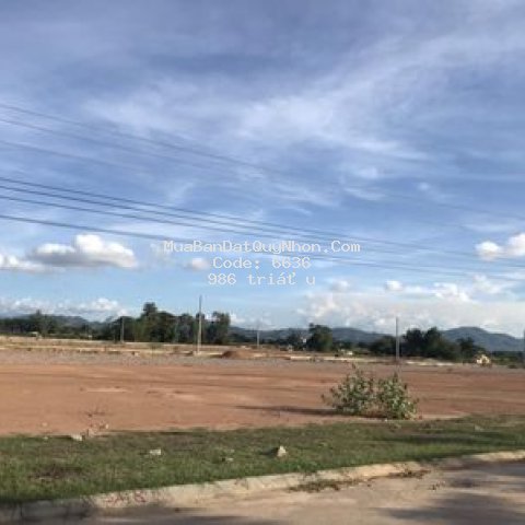 đất trung tâm p bình định 140m2(5x28) có sổ đỏ