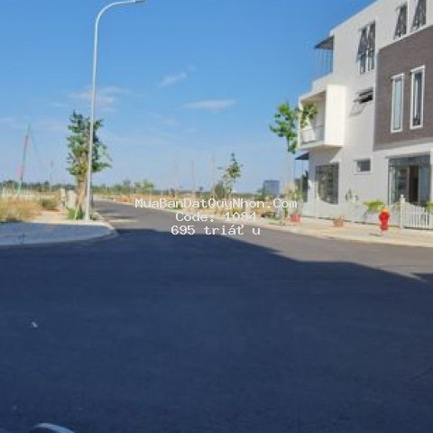 đất trung tâm,sổ lâu dài,kề biển,695 triệu,sạch