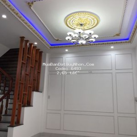 Nhà 1 trệt 2 lầu 40m2 đg nguyễn thái học, qui nhơn