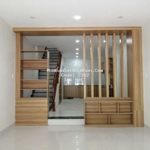 Nhà 1 trệt 3 lầu mặt phố ghềnh ráng