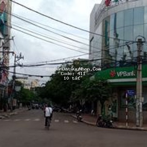 Nhà 2mt tôn đức thắng thành phố qui nhơn 145m²