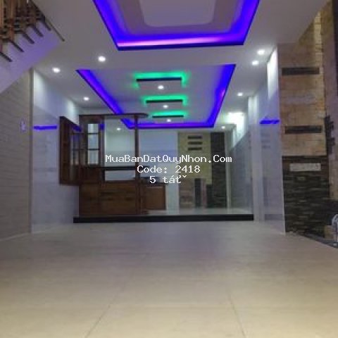 Nhà 4 mê mặt tiền phường gềnh ráng, sát long thịnh