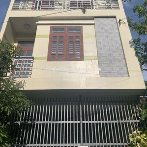 Nhà đẹp gần khu du lịch gềnh ráng