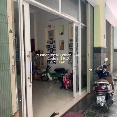 Nhà đẹp hẻm rộng cần vương-gần biển-giá rẻ-an ninh Nhà đẹp hẻm rộng cần vương-gần biển-giá rẻ-an ninh