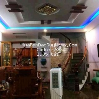 Nhà gần hồ sinh thái 4tầng