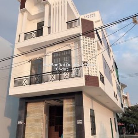 Nhà góc 2 mặt 3 mê view sông đường hoàng văn thái