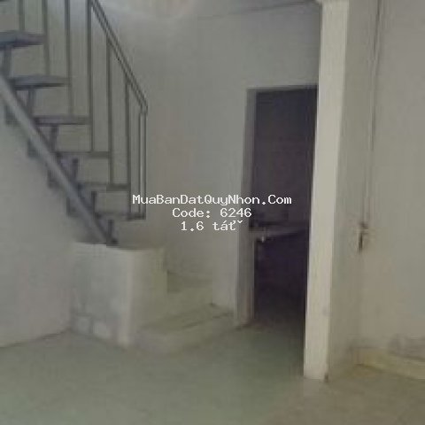 Nhà hẻm đuờng phan bội châu thành phố quy nhơn Nhà hẻm đuờng phan bội châu thành phố quy nhơn
