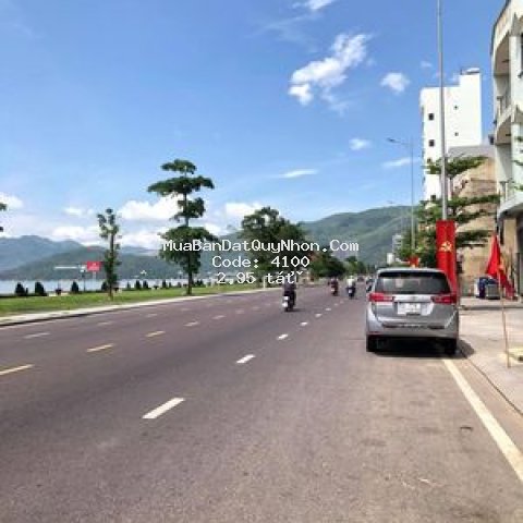 Nhà hẻm xuân diệu , cách biển 50m
