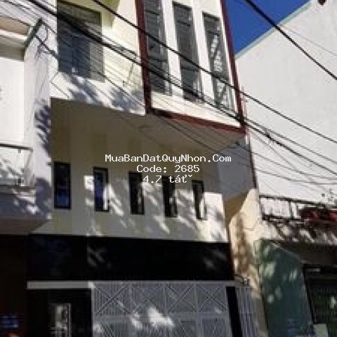 Nhà mặt tiền đường