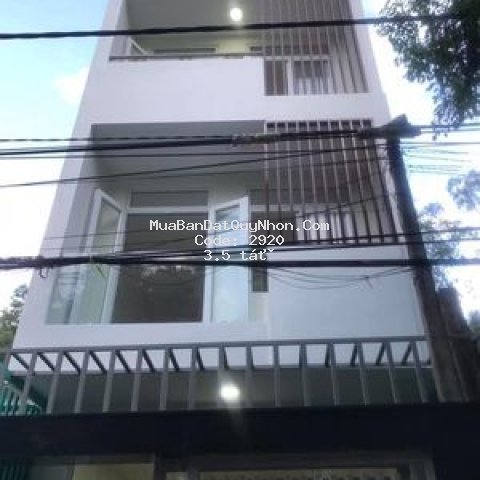 Nhà mặt tiền lê công miễn 3 mê xây kiên cố Nhà mặt tiền lê công miễn 3 mê xây kiên cố