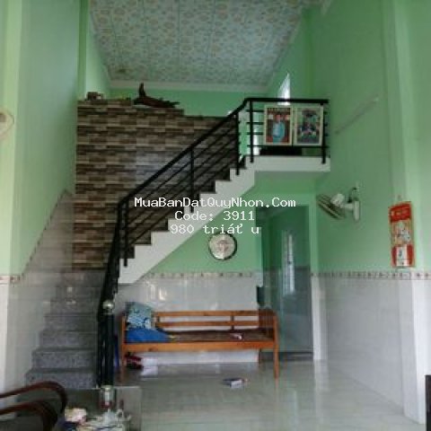 Nhà mê lỡ 100 m2 sổ chung cần bán 980tr