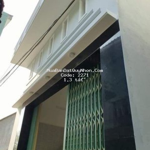 Nhà mê lở hẻm 1029 trần hưng đạo 46m