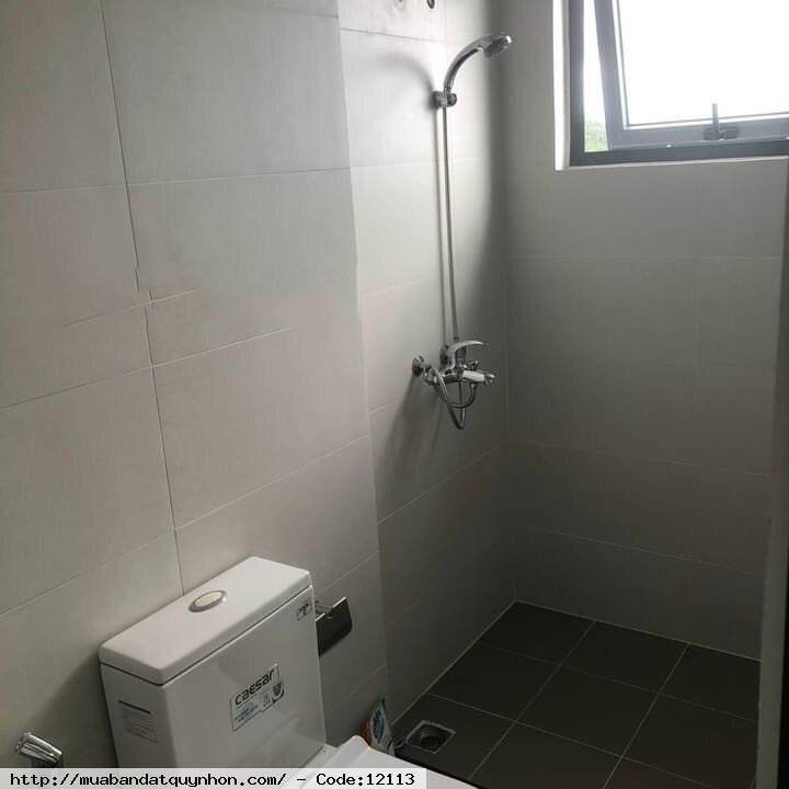 Bán Chung cư Thịnh Phát: vị trí 2 mặt tiền Nguyễn Thái Học & Thanh Niên trung tâm TP Quy Nhơn DT: 65m2, 2pn, 2wc, khách, bếp, sân phơi. Hướng: Đông Nam Tầng 14, có nội thất $ 1tỷ700 Tầng 07 chưa nội thất $ 1tỷ600
