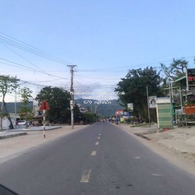 Bán đất ngay trường học và uỷ ban cát chánh