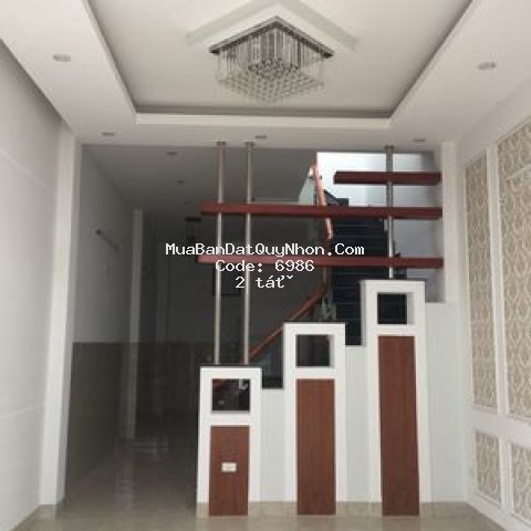 Bán nhà 1 mê hẻm rộng 4 m tháp đôi, quy nhơn