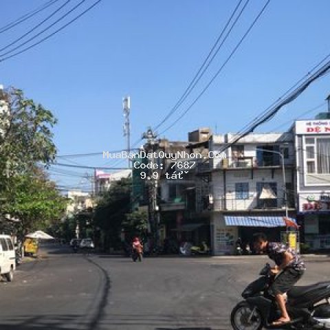 Bán nhà 1 mê mặt tiền bạch đằng 150m2 ngang 6m