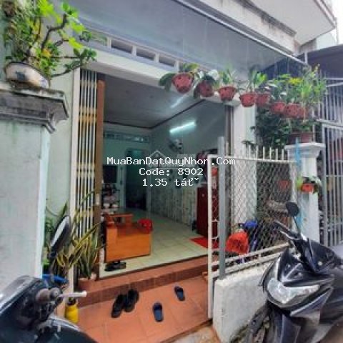 Bán nhà hẻm 718 trần hưng đạo 1ty350