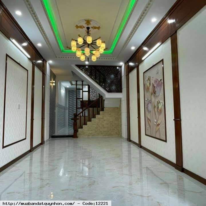 Bán nhà hẻm thông Nguyễn Thái Học_P Ngô Mây _Quy Nhơn  - DT: 69 m2 (ngang 3,8m) - Kết cấu: Nhà mới 3 mê, 3 phòng ngủ, 3wc, sân xe, phòng khách rộng, bếp, phòng thờ, sân phơi, nhà thiết kế hiện đại sang trọng. - Hướng: Tây Bắc  💰 2tỷ950 thương lượng