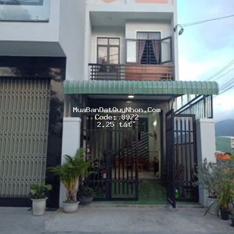 Bán nhà khu tái định cư đối diện cây xăng 28