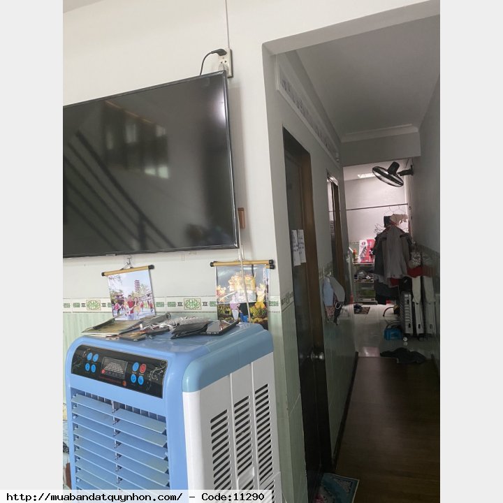 Bán nhà mê lỡ hẻm cạn Tây Sơn_Quy Nhơn - DT: 51m2, 2 pn, 2wc, sân để xe, ngang 3,4m, Dtsd: 78m, nhà cách trục đường chính 20m, nhà đẹp giá rẻ 1 tỷ 700