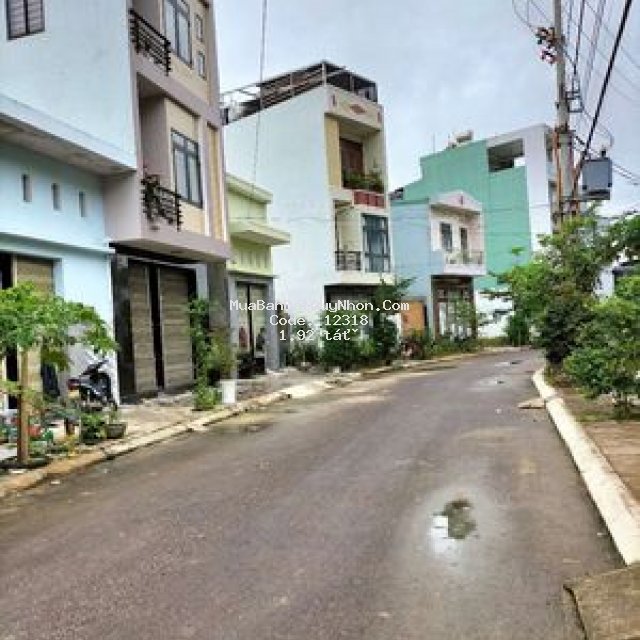Cần ban gấp lo đất mặt tiền đèo son quy nhon