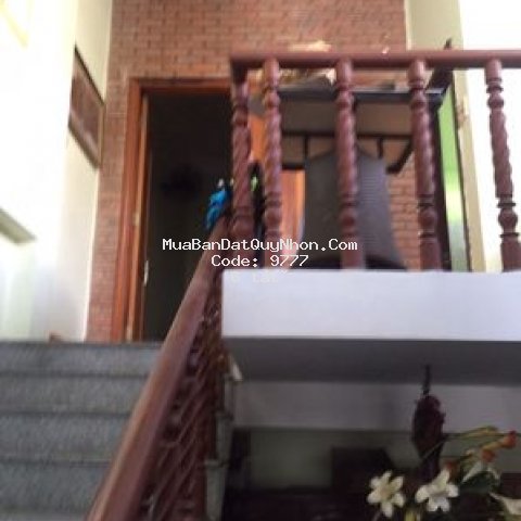 Cần bán nhà 2 mê 76m2, đường mai hắc đế - giá 6tỷ