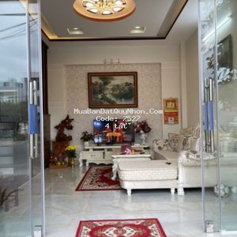 Cần bán nhà 4 mê mặt tiền hoàng minh thảo Cần bán nhà 4 mê mặt tiền hoàng minh thảo