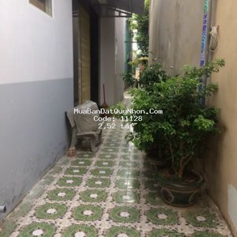 Cc bán nhà hẻm 477 nguyễn thái học, shr, đường ôto