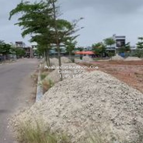 Chính chủ cần bán lô đất đường lớn 30m