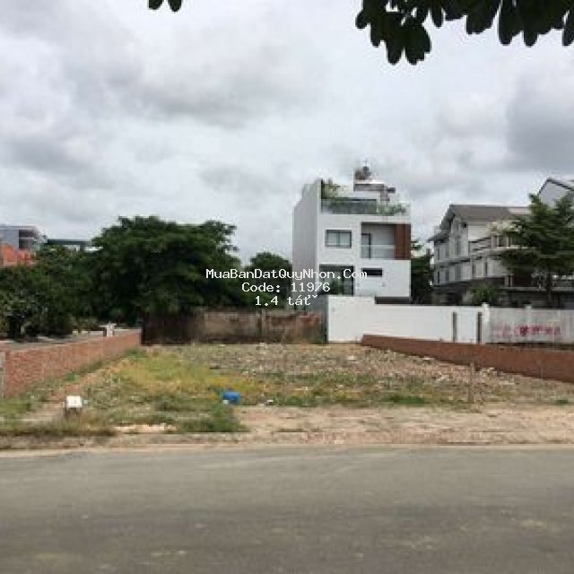 đất mặt tiền quy nhơn 115m2 sổ riêng giá 1ty4