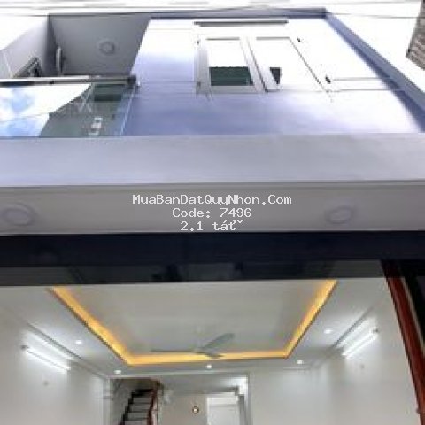 Hẻm trần hưng đạo 3tầng,tầng3 chỉ có ô thang&2 sân